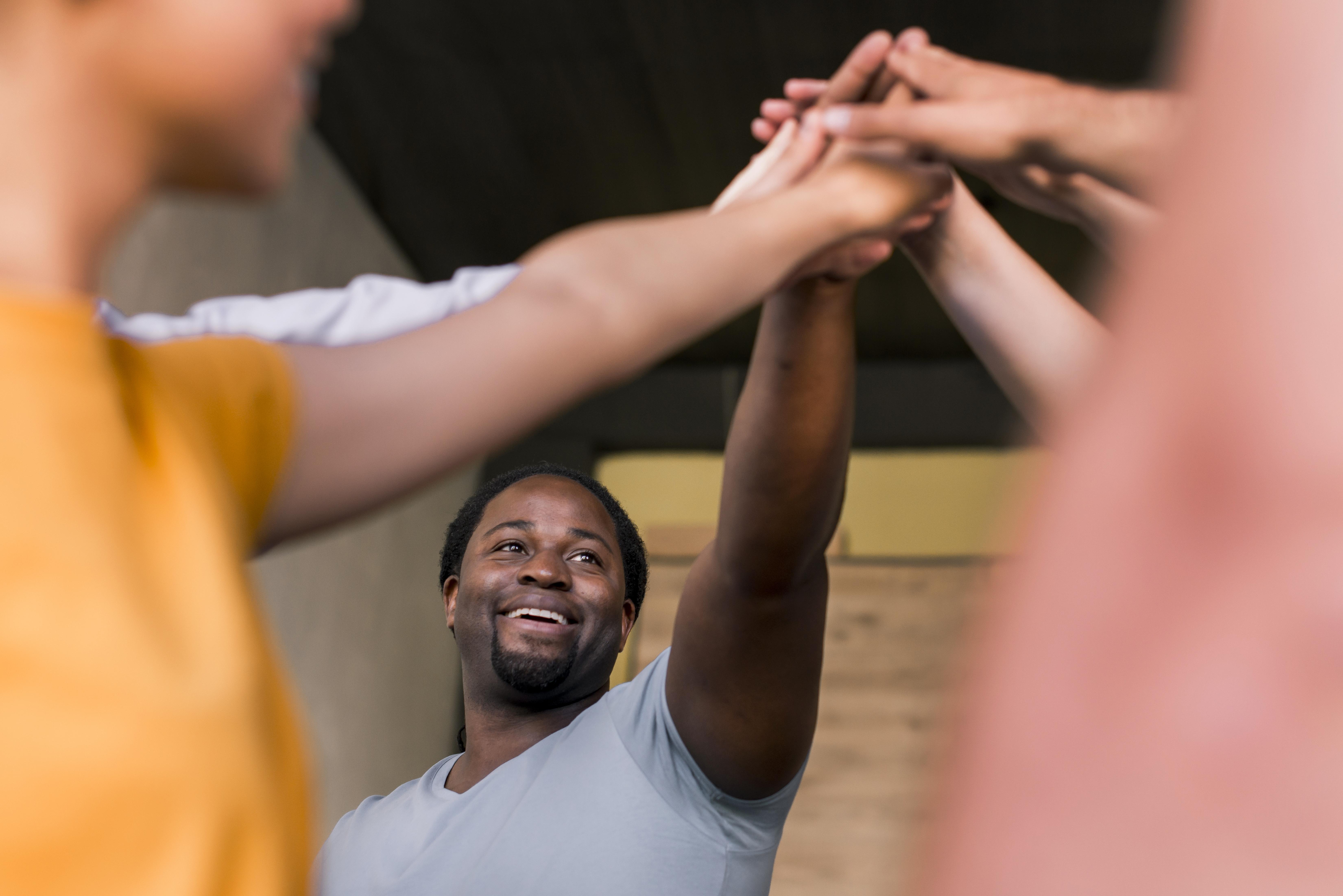 Cérémonie de jumelage avec le Rotary Club Douala Estuaire